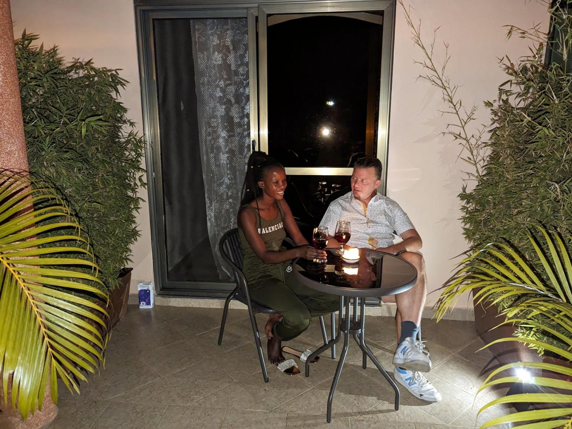 Oslo Gardens Bed & Breakfast 엔테베 외부 사진